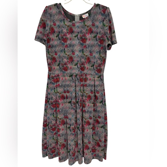 LuLaRoe Dresses & Skirts - Gray Floral Amelia Dress